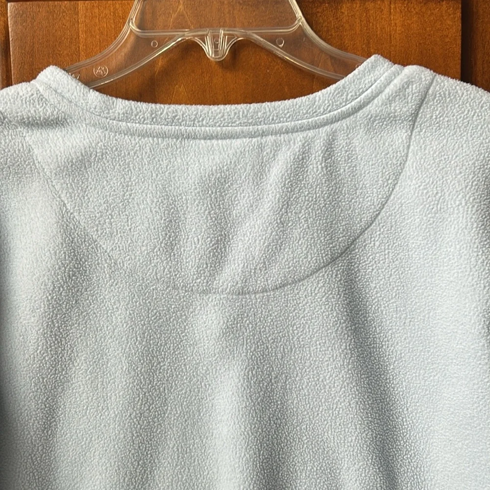 Vintage Disney Store Sleep Top - Picture 6 of 9